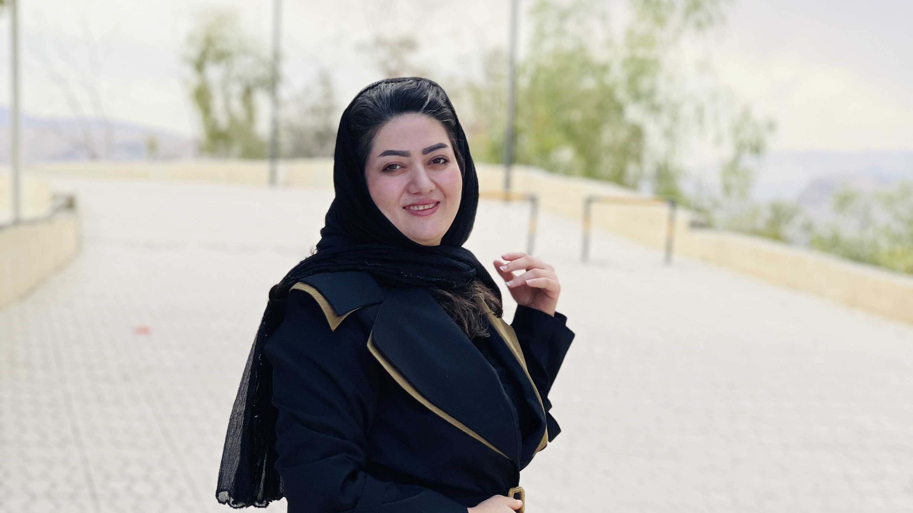 اسکین تراپیست | فرناز زاهدی